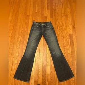 7 for All Mankind bootcut jeans. Size 26 waist 32 inseam. Cut 103057